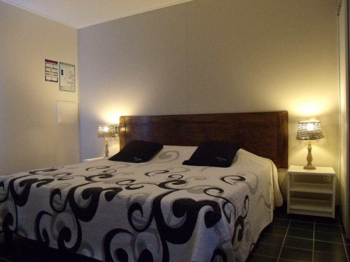 Bed and Breakfast Le Four A Pain Saint-Philippe Exteriér fotografie